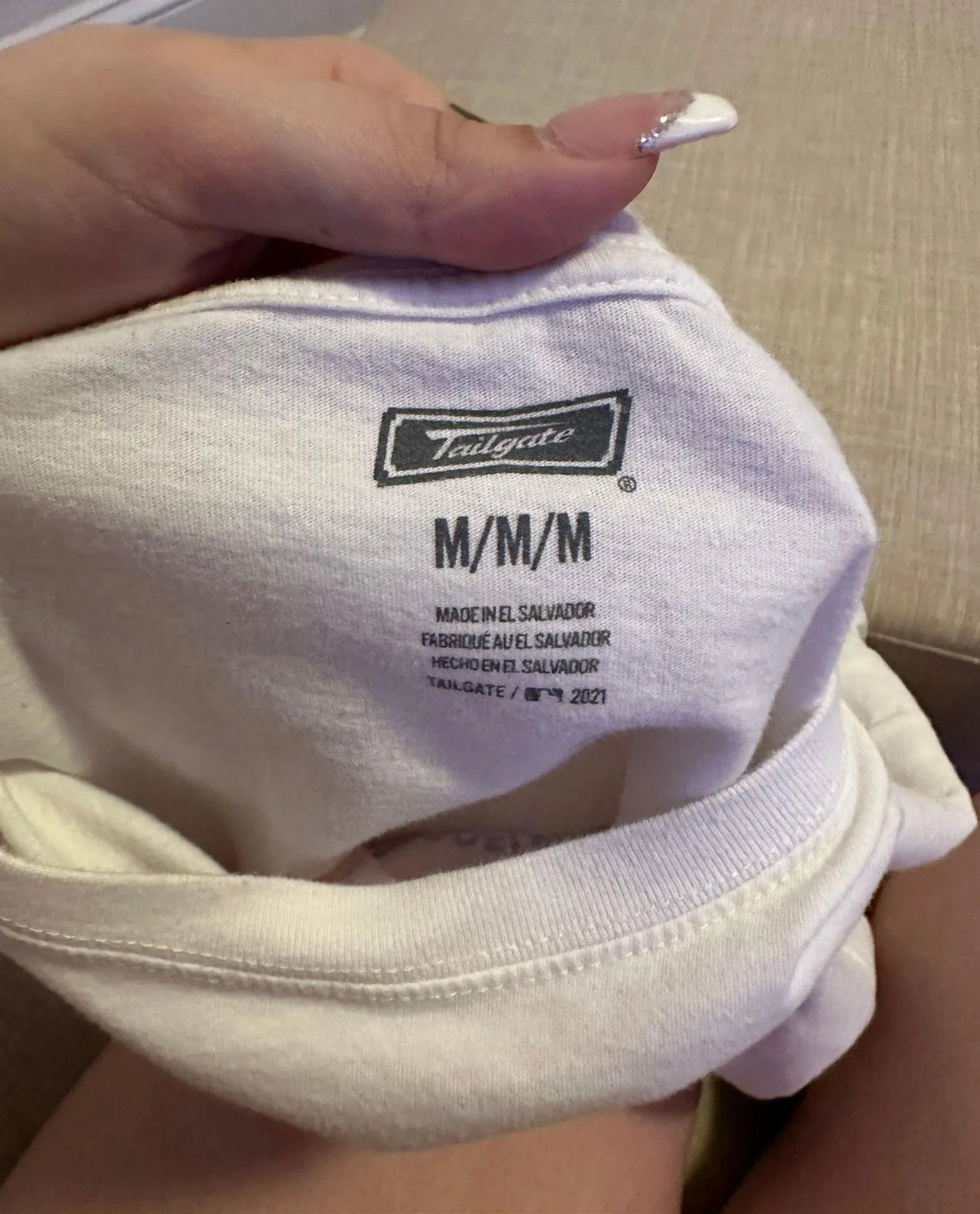 American Eagle AE Tailgate Phillies Shirt - Image 3