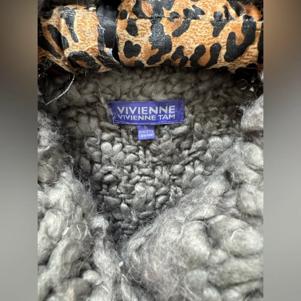 Y2K Vivienne Tam Wool Blend Grey Sweater Small Cardigan Short Sleeve Chunky Knit - Image 2