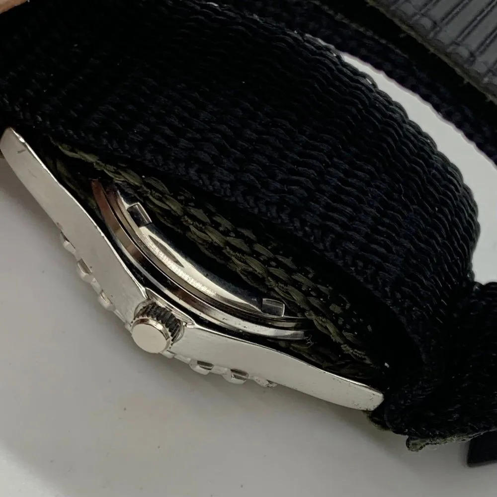 Europa 33mm silver tone Quartz sport wrist watch rotating bezel up to 7” - Image 5