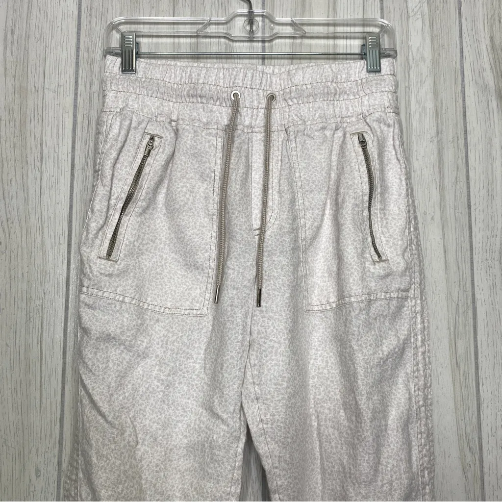 Athleta Cabo Linen Joggers Micro Cheetah Abalone Grey size 2 988237 - Image 4