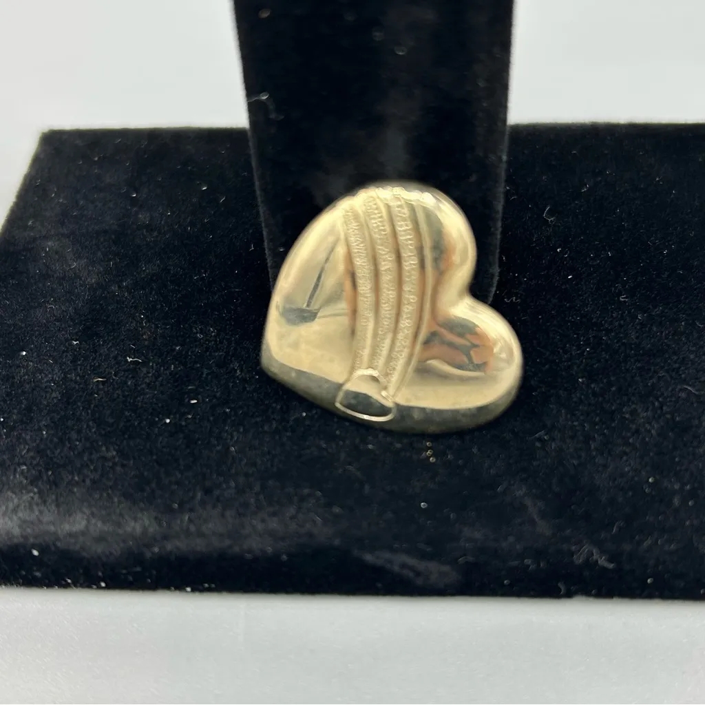 Vintage Variety Club Heart Lapel Pin Charity - Image 6