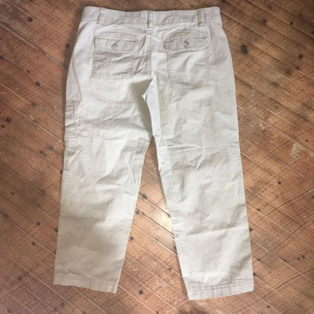 Eddie Bauer lightweight tan size 10 cropped outdoor wear pants - Image 3