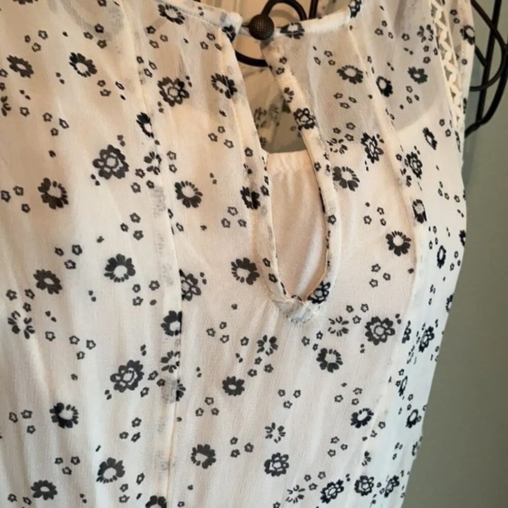 Anthropology sheath dress white with blue flowers Size 10 - Image 11