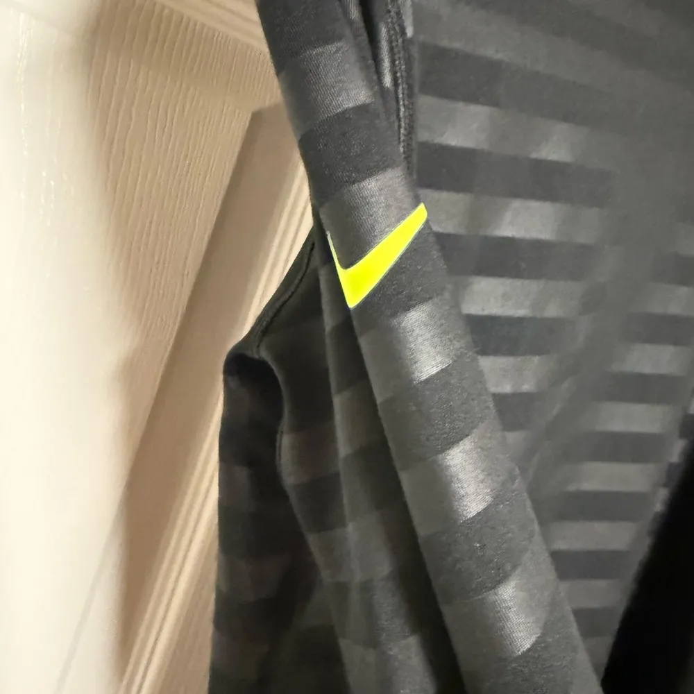 Nike Pro Dri-Fit Black and Neon Green Striped Pullover - Image 5
