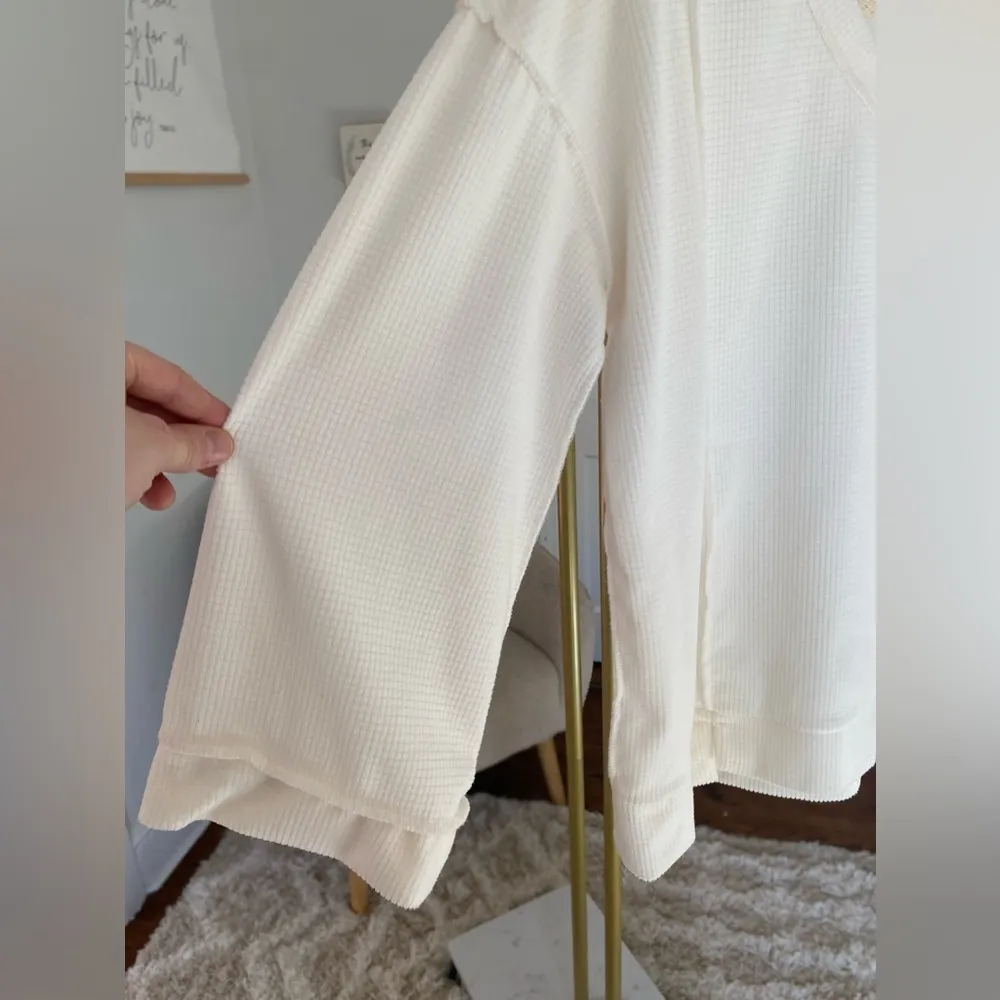 Cupio Thermal V-Neck Pullover Top Cottagecore Cozycore Buttery Soft Warm Neutral - Image 4