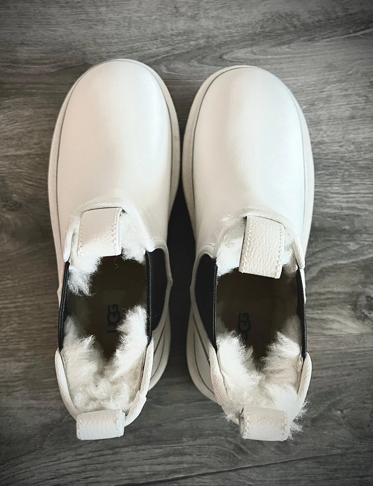 UGG Neumel Platform Chelsea Boot - Image 5