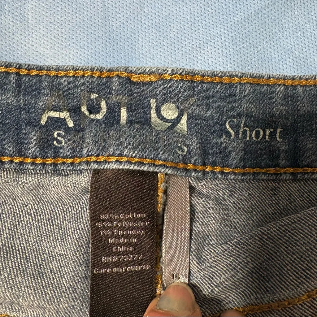 Apt. 9 Blue Denim Shorts - Image 15