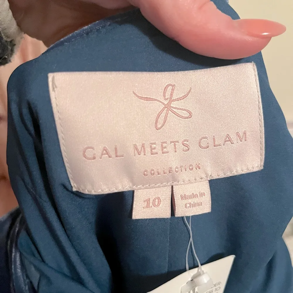 NWT Gal Meets Glam Christine Blue 
Velvet Dress Size 10 - Image 5