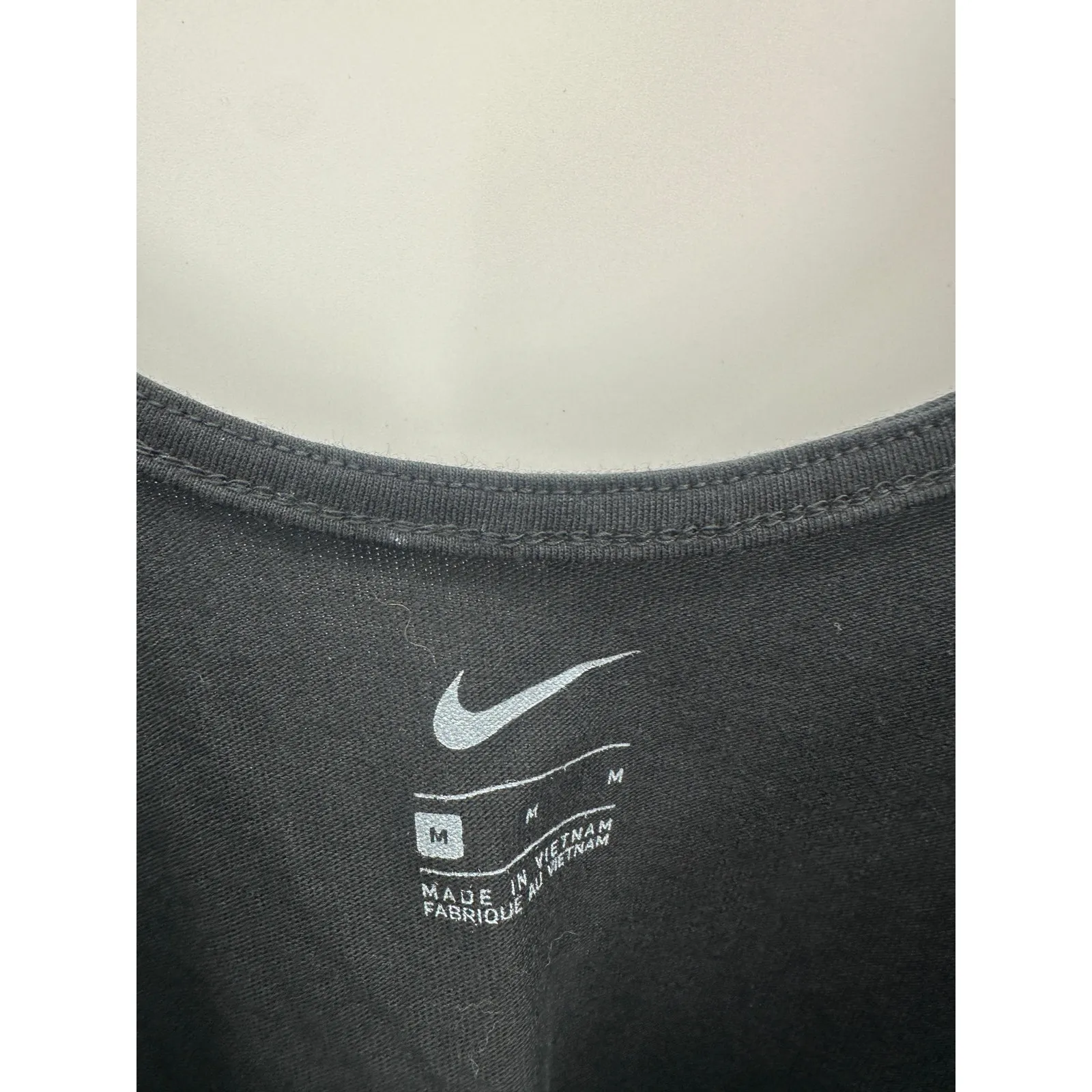 Nike Black Yoga Tank Top Tie Waistband Scoop Neck Womens Size Medium - Image 5