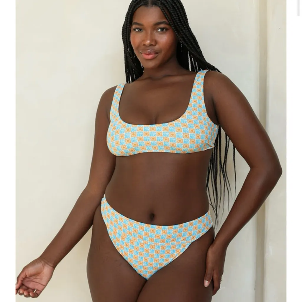 NWT Dippin Daisys Sydney Cheeky Bikini Bottom Sz‎ Large Geometric Suns and Waves - Image 2