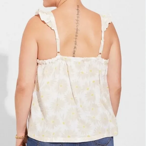 NWT Torrid Daisy Ruffle Button Front Tank - Image 3