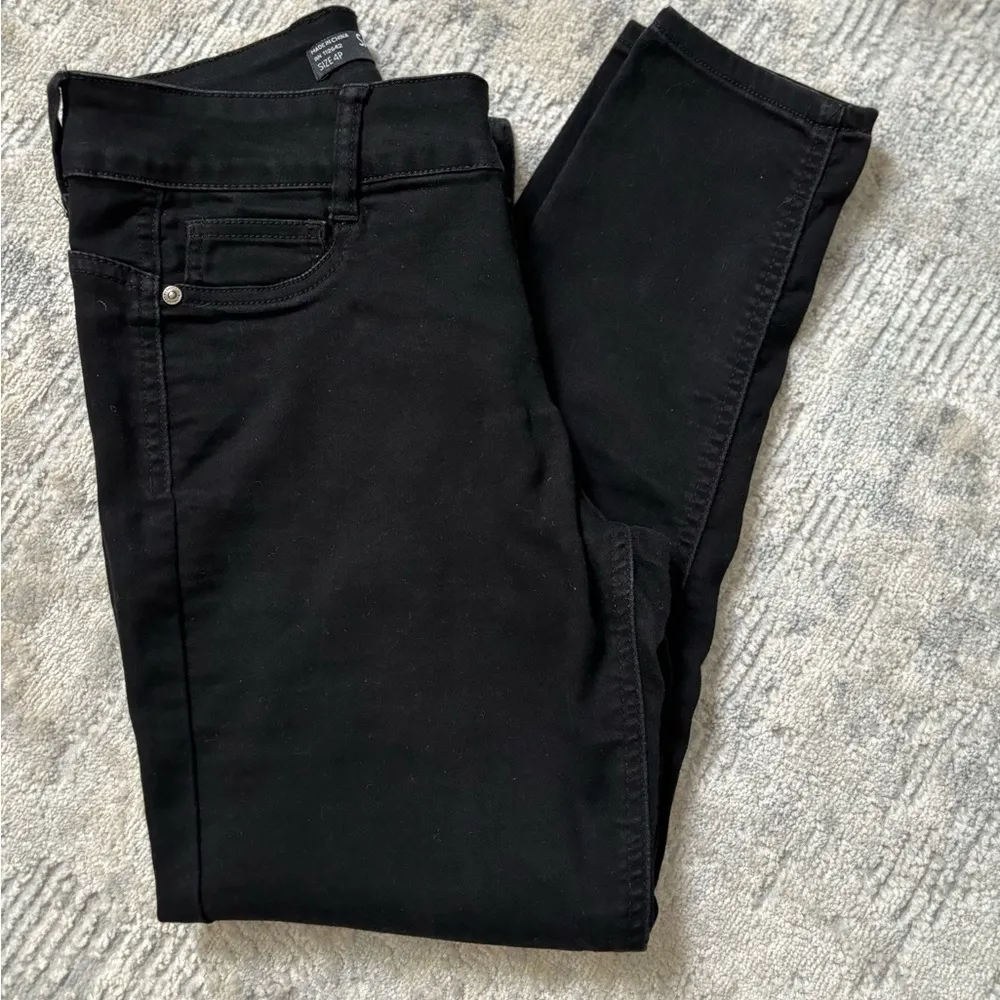 Black Skinny Jeans Size 27 - Image 2