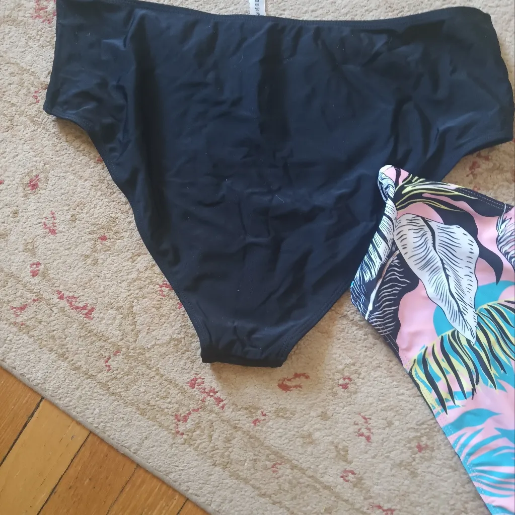 Bundle of 2 Womens Full Coverage Bikini Bottoms in Assorted sz XXL NWOT Black - Image 13