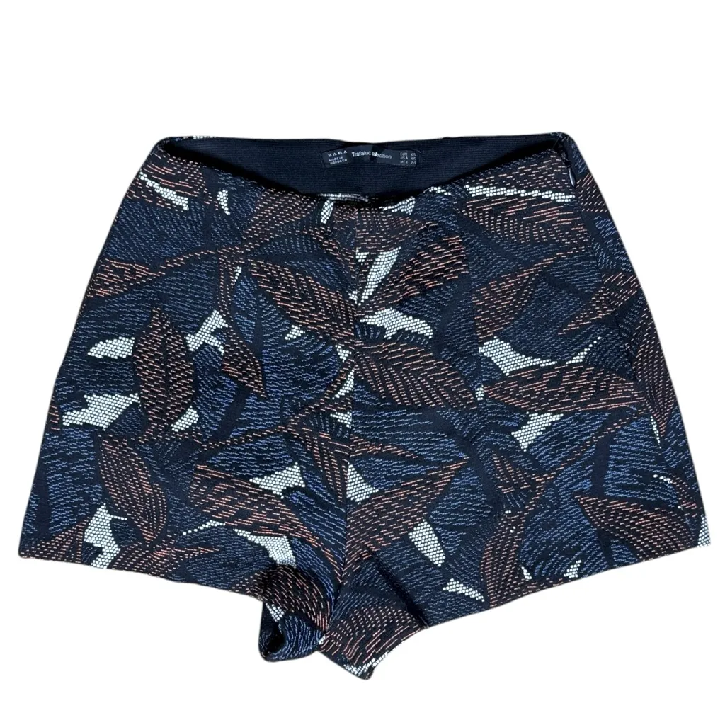 Zara Trafaluc High Waist Tripical Patterned Shorts XS Black, Orange, Blue - Image 3