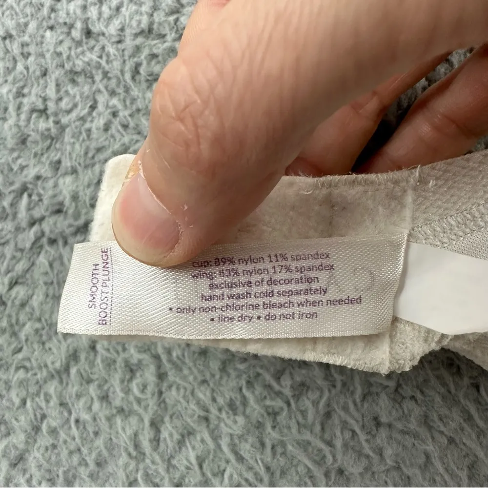 Cacique Smooth Boost Plunge Bra Ivory Off White Women's‎ 36DD E - Image 6