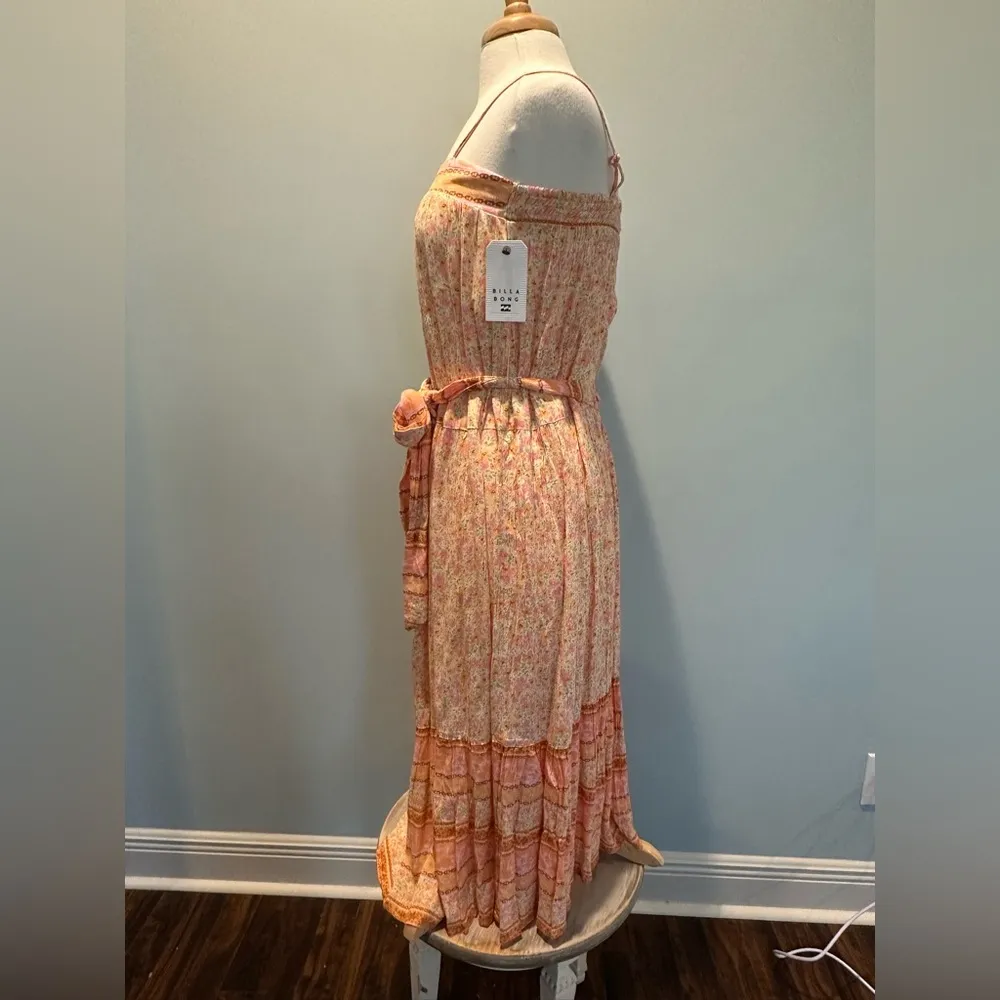 Billabong Wish For You Flowy tiered Dress Color Pink Dream size M/10 - Image 2