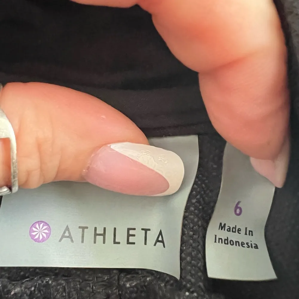 Athleta Hiking Black Wander Skinny Pants Ankle Zip Size 6 Black Womens NWOT - Image 11