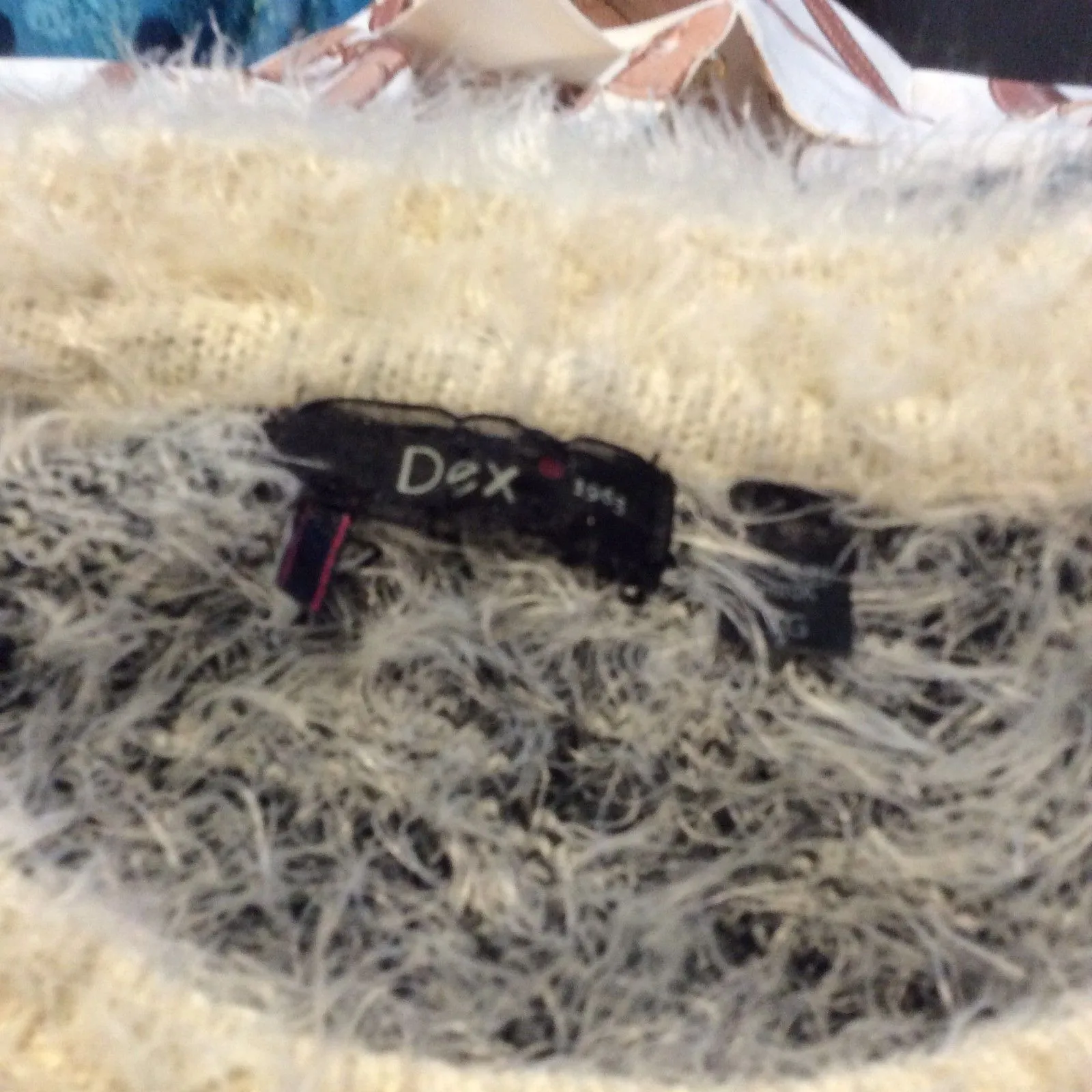 Dex Fuzzy Sweater Black Cream Large L Aztec Tribal Print Eyelash Knit - Image 3