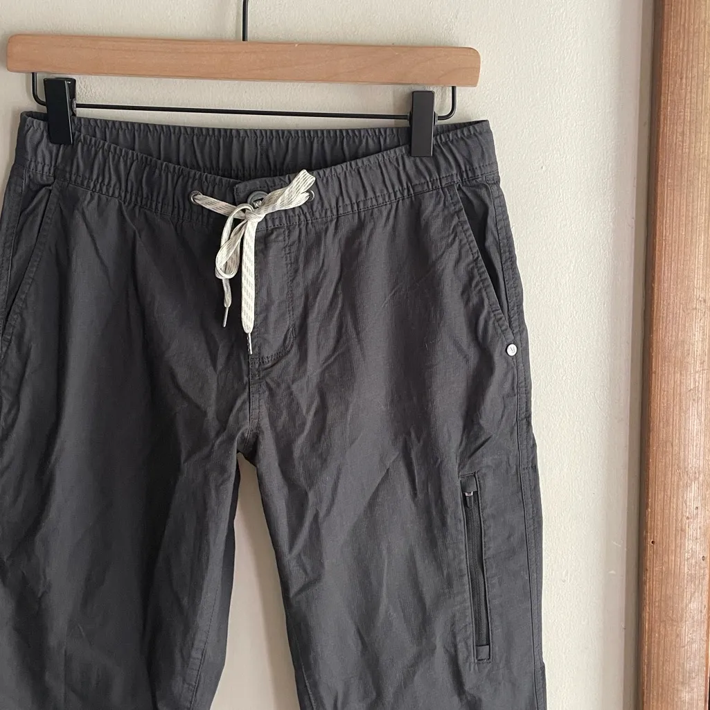 Vuori Womens Ripstop Pant Charcoal - Image 5