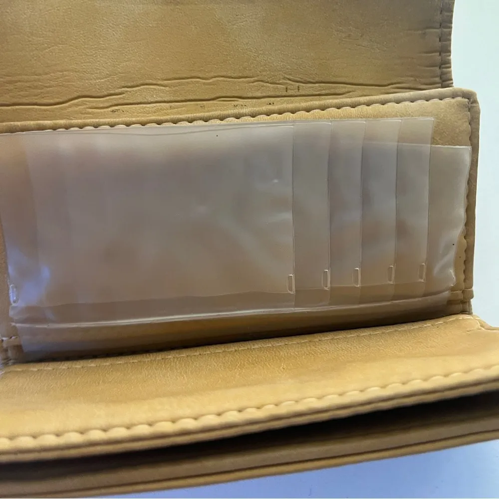 Monogrammed A M Leather Billfold Wallet Clutch Tan Brown - Image 5