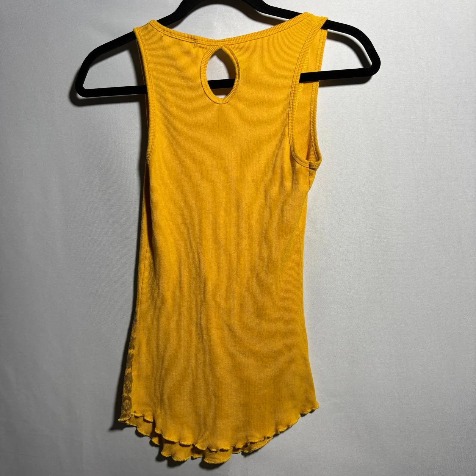 VTG Y2K FANG Mustard Yellow Ribbed Tank Top Asymmetric Boho Keyhole Back M Size M - Image 2