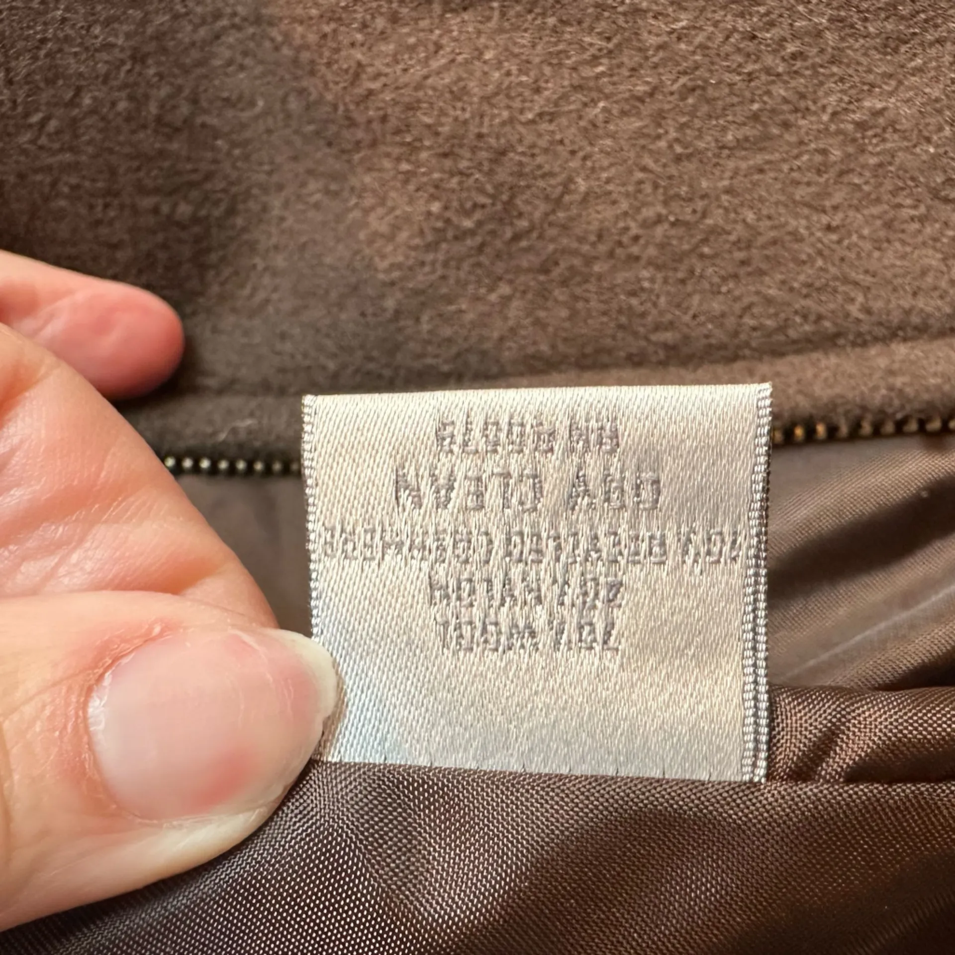 Vintage Harve Benard Women’s Dark Brown Wool Cashmere Zip
Jacket Size 14 - Image 8