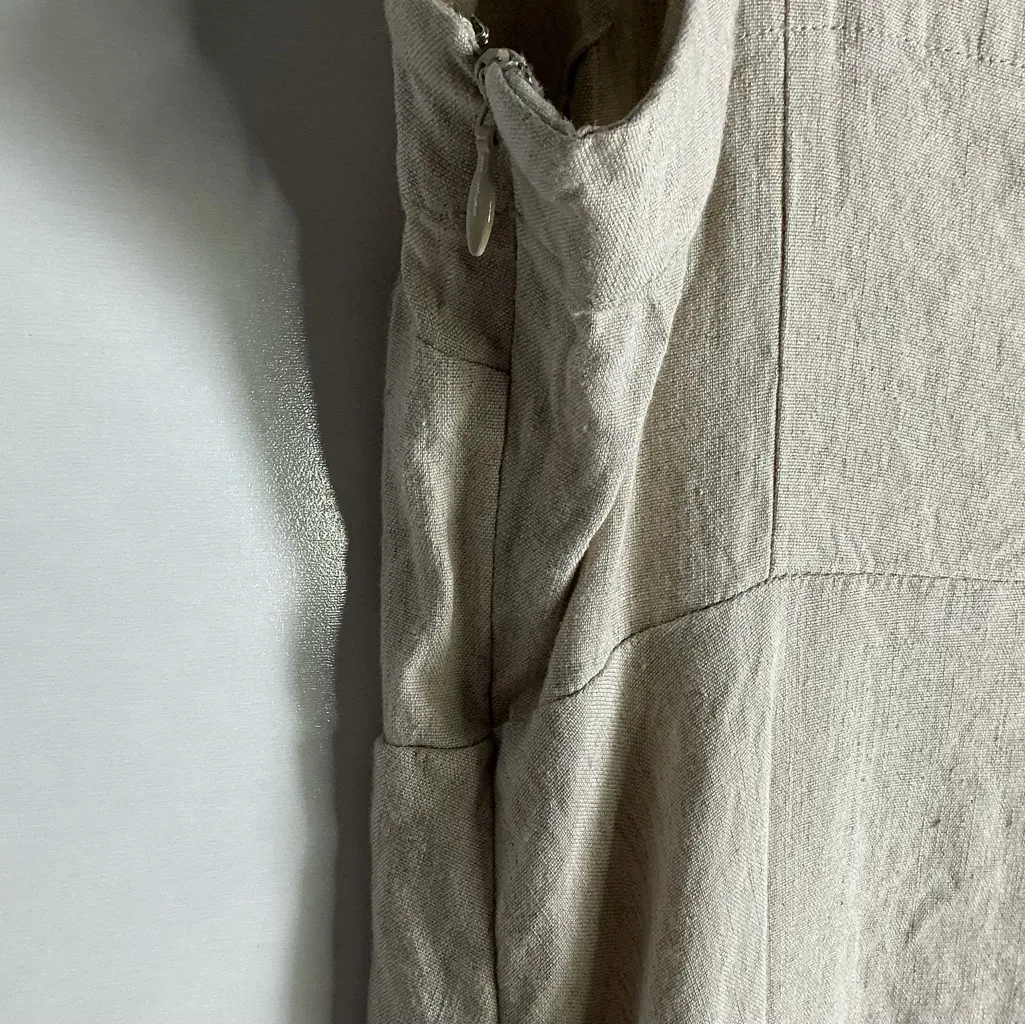 Club Monaco Cream Midi Dress with Button Detail - Image 4