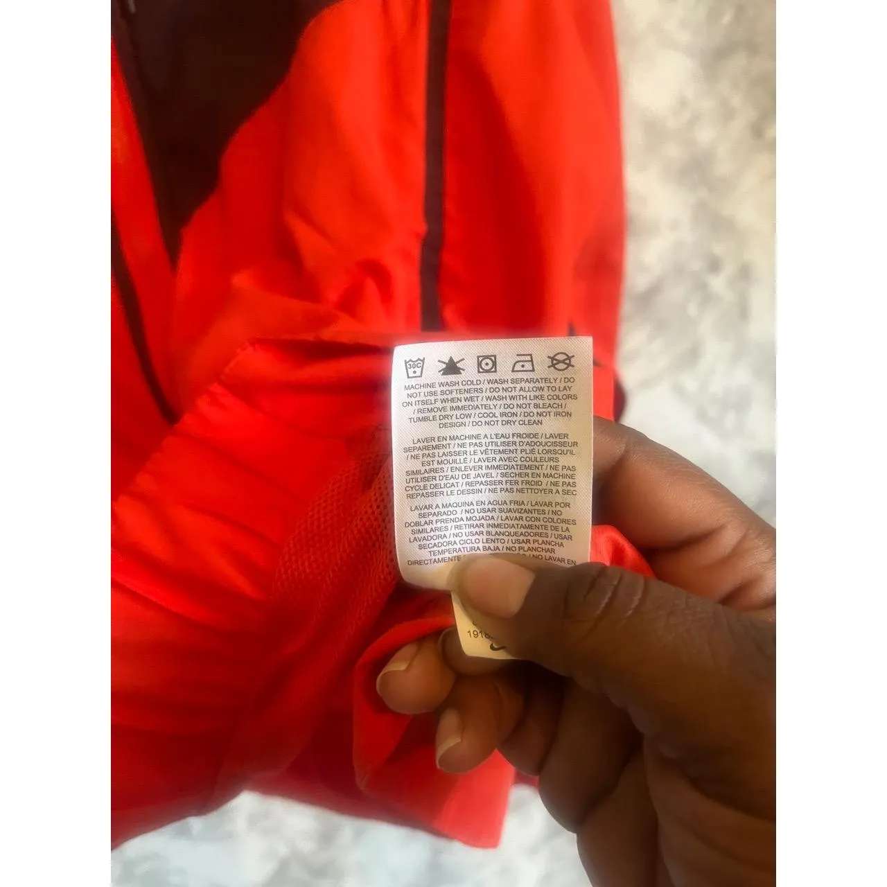 NNike Lightweight Red Burgundy Sportswear Windrunner Hooded Zip‎ Up Jacket M - Image 10