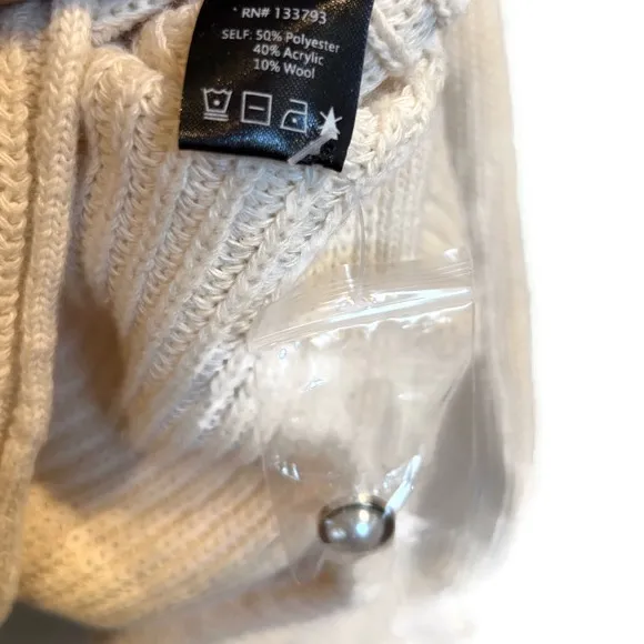 POL Cream Ribbed Oversized Sweater - Image 3