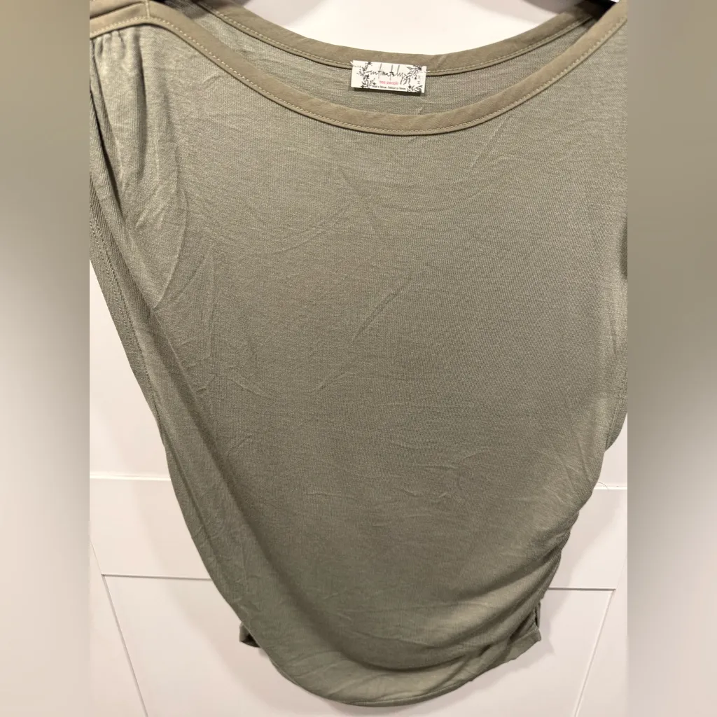 Free People Night We Met Tee in Ivy League size Medium NWOT - Image 3