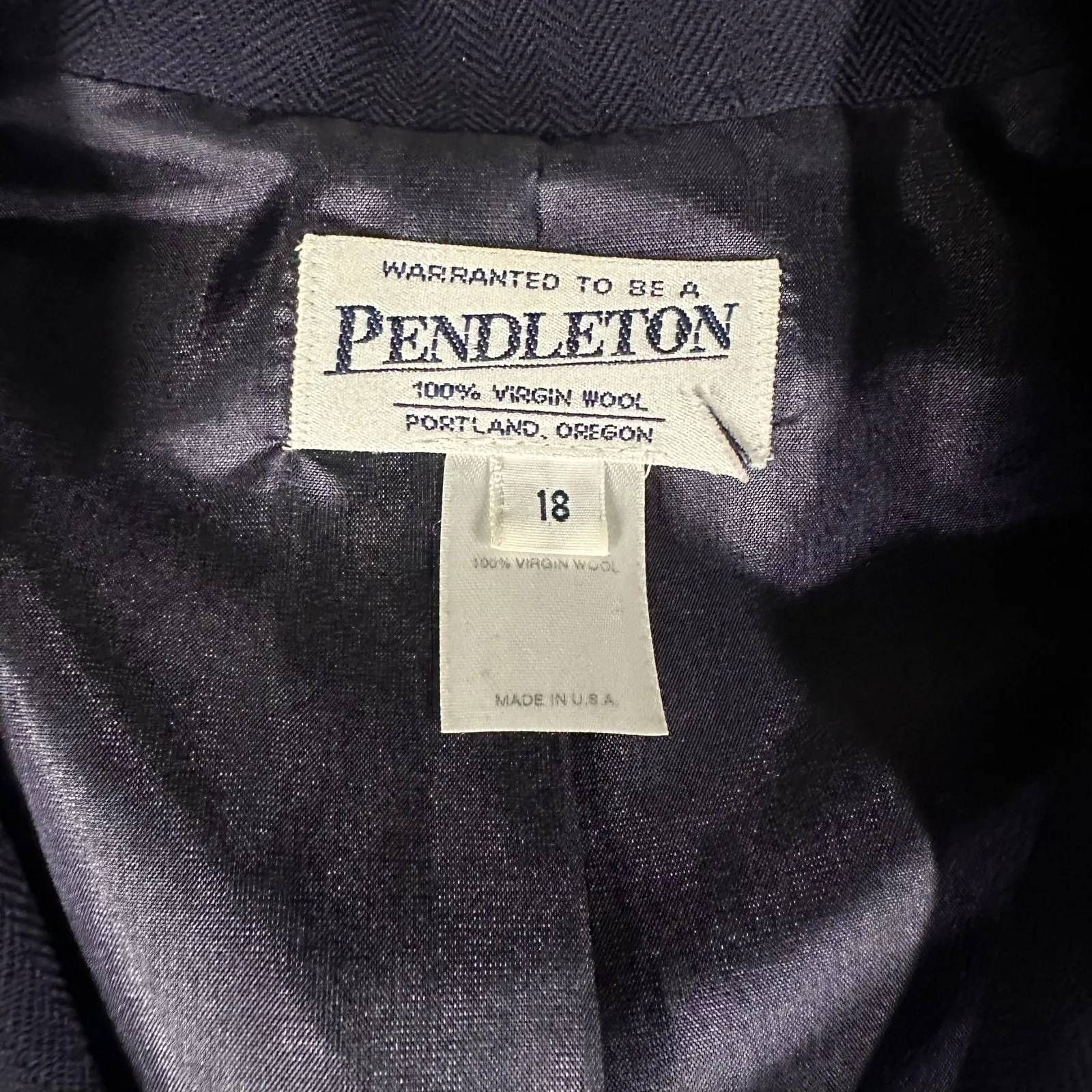 Pendleton Blazer Womens 18 Navy 100% Virgin Wool Herringbone Lined Made in USA - Image 4