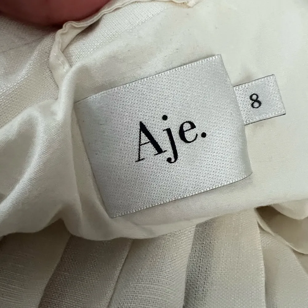 AJE United White Linen Gold Accents Linen Blazer Sz 8 - Image 6