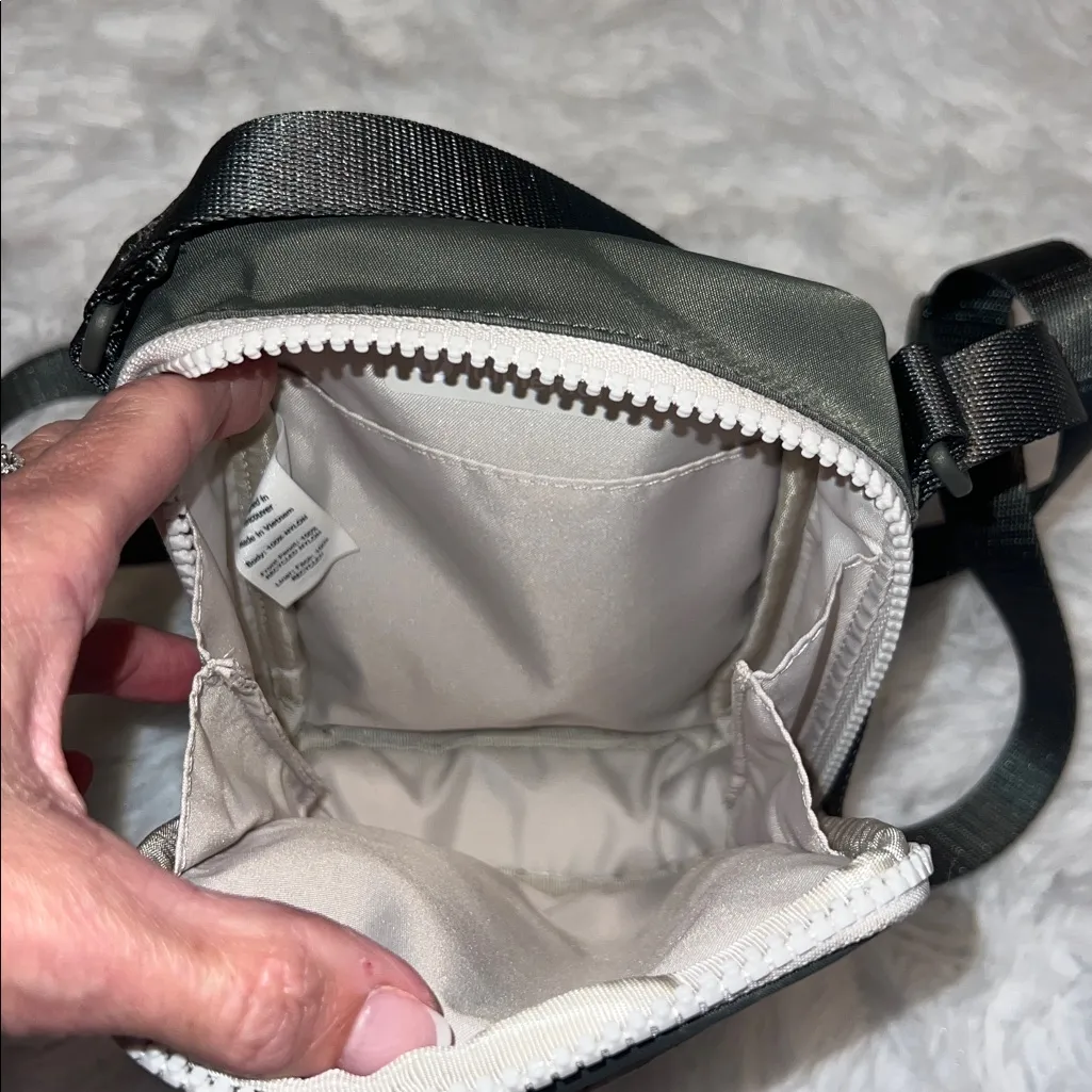 lululemon athletica Easy Access Crossbody - Image 5
