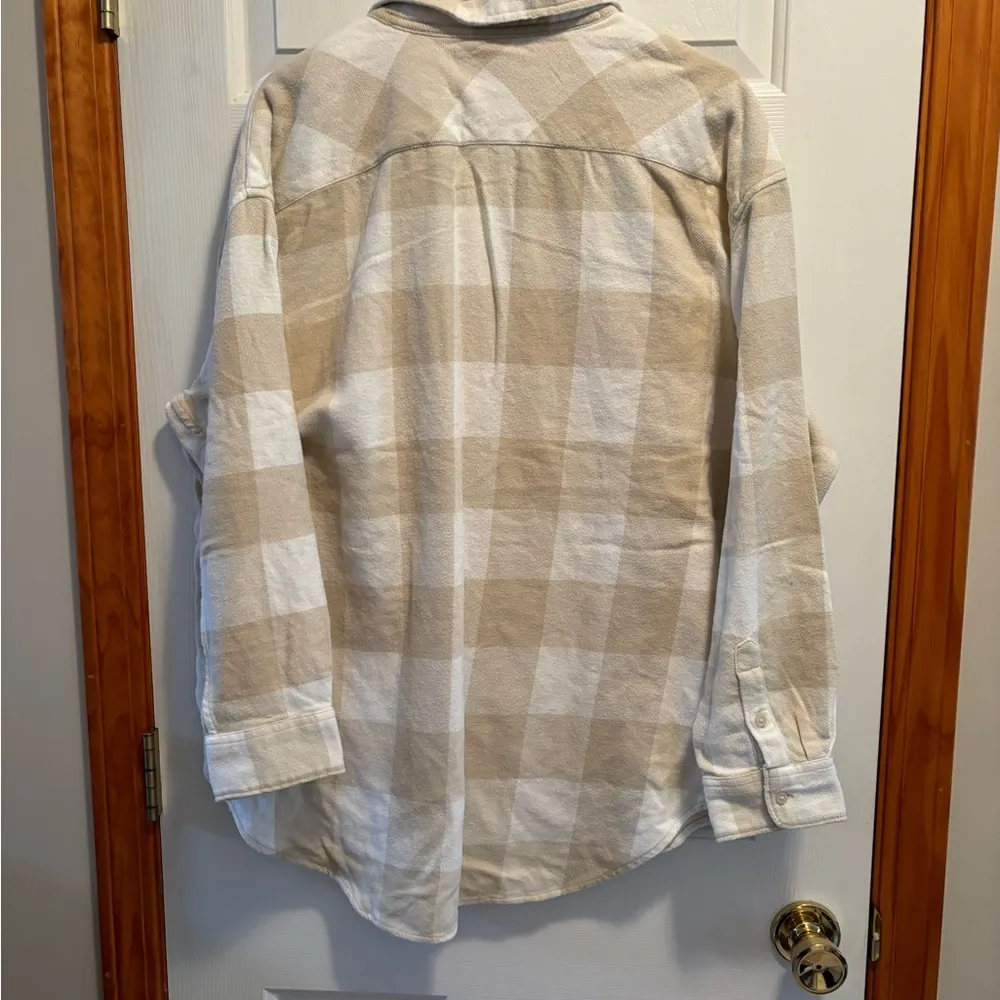 Brand New Aerie Flannel - Image 4