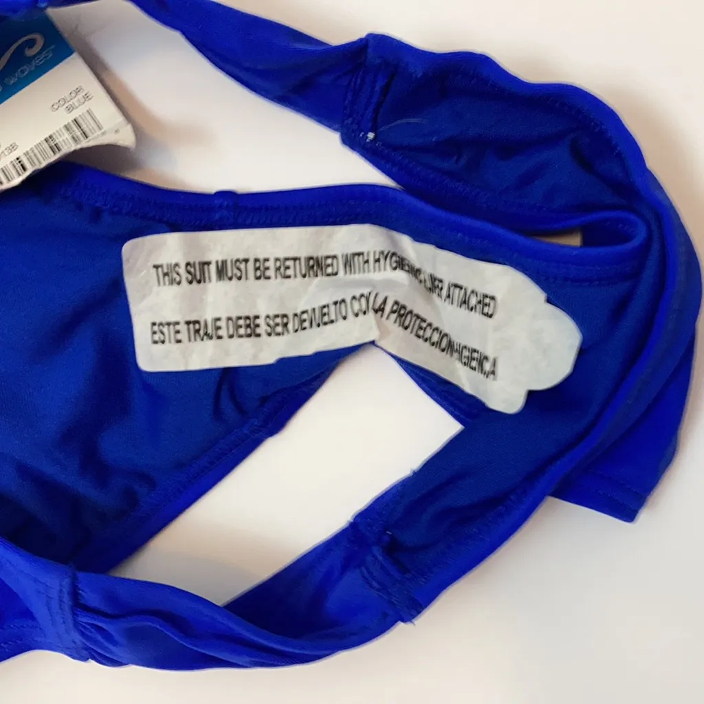 🌞NWT California waves triangle top w/ bottoms A-71 - Image 9