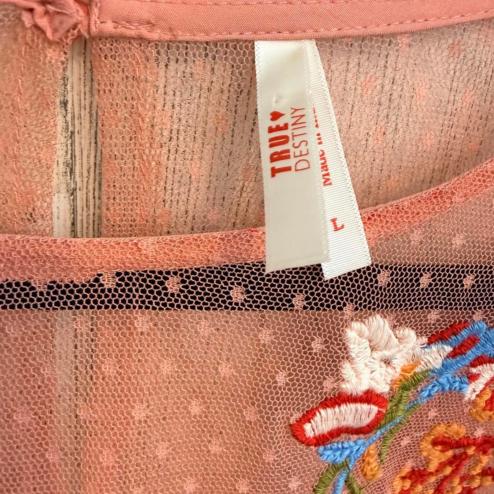 True Destiny Women's L Embroidered Mesh Dress Peach Floral Boho Bell Sleeve - Image 6