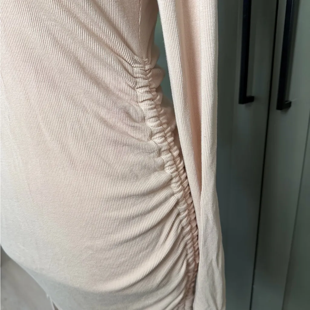 Chic Long Sleeve Ruched Midi Dress - Image 3