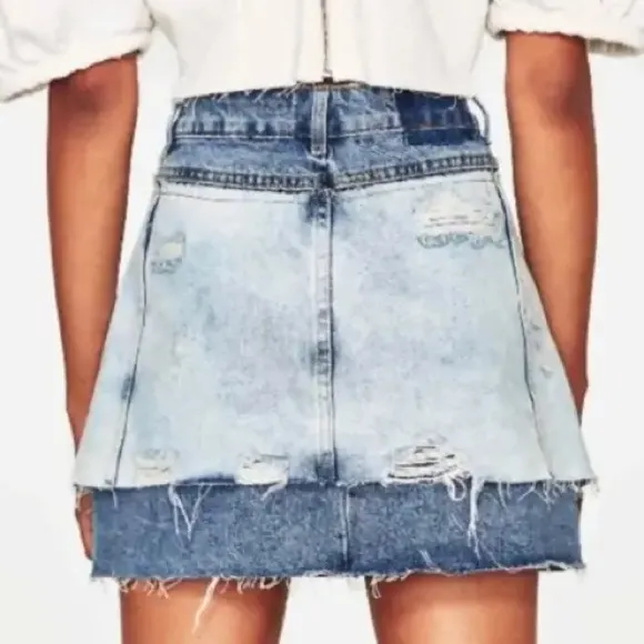 Zara Women’s TRX IX’D Blogger Fave Distressed Denim Double Layer Mini Skirt - Image 10