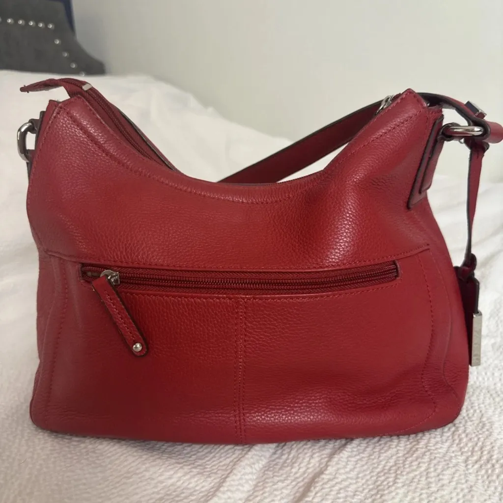 Tignanello Red Leather Shoulder Bag with Front And Back Pockets - Image 3