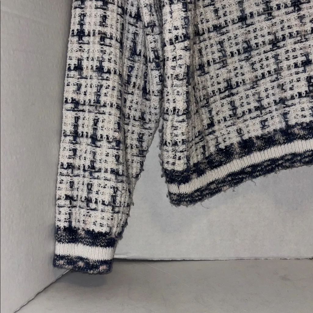 PRIMARK WHITE BLUE PINK LIGHT WEIGHT SWEATER (METALLIC THREAD THROUGHOUT) LARGE - Image 6