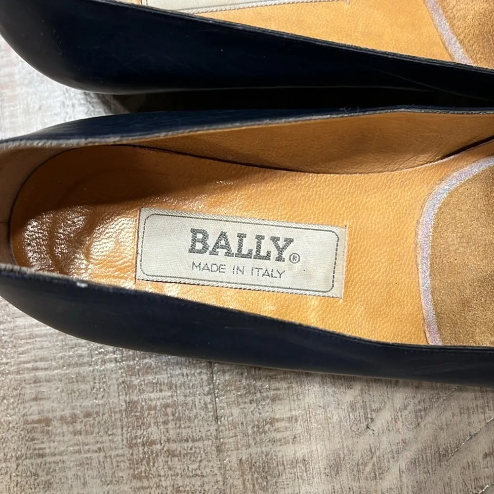 BALLY Vintage Navy Blue Leather & Croc Gold Detail Ballet Flats Woman's 6M Size 6 - Image 6