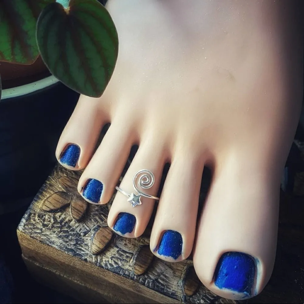 Sterling Silver Star Twirl Toe Ring Silver - Image 2