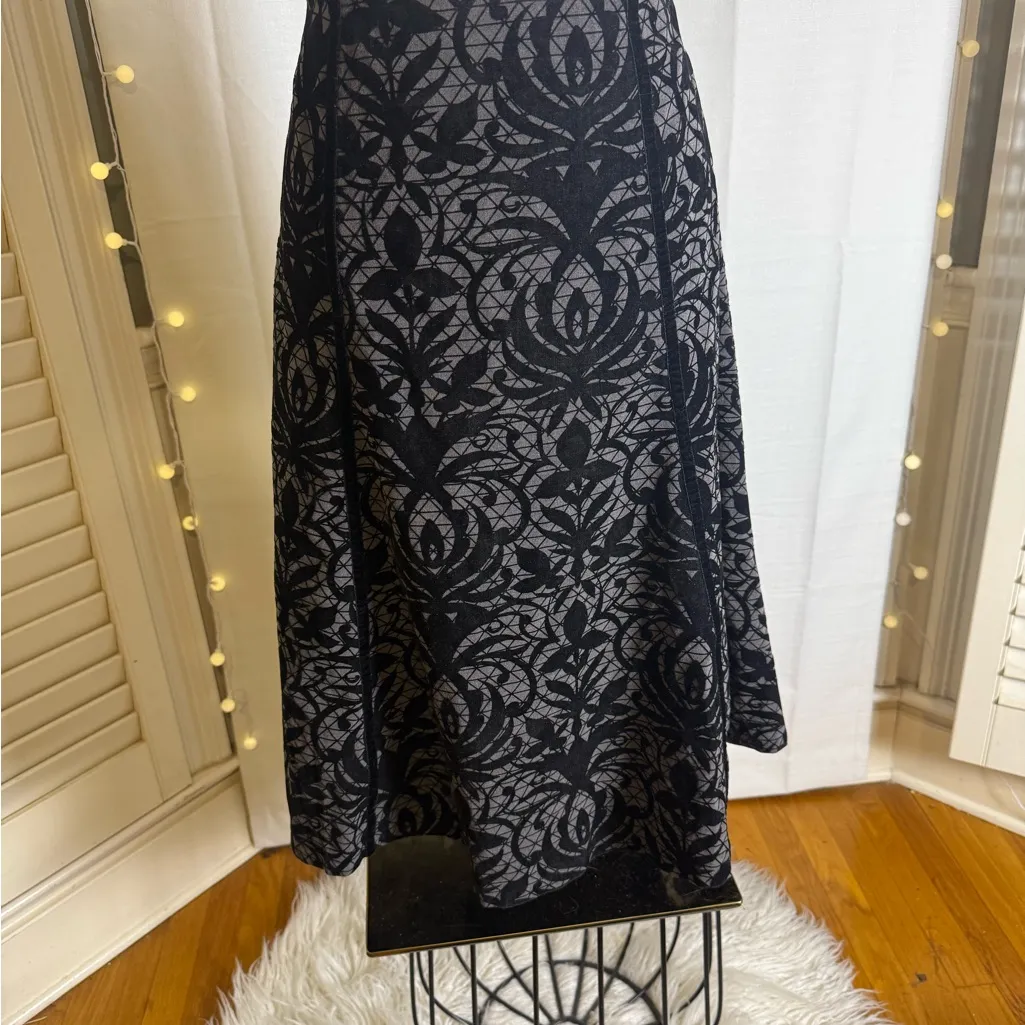 East 5th Black Gray Abstract Midi Skirt Size 10 Side Zipper - Image 7