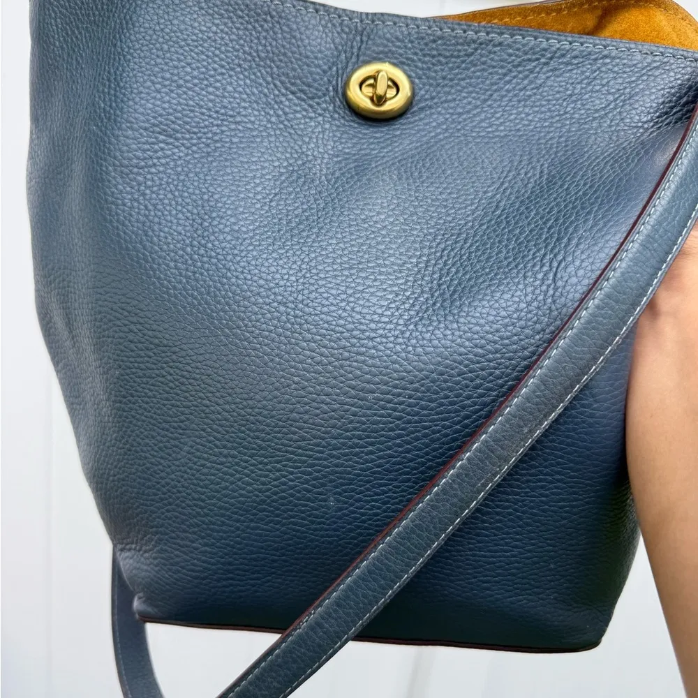 Coach Pebbled Leather Duffle Shoulder Bag 50115 Twist Lock Blue Hobo Crossbody L - Image 11