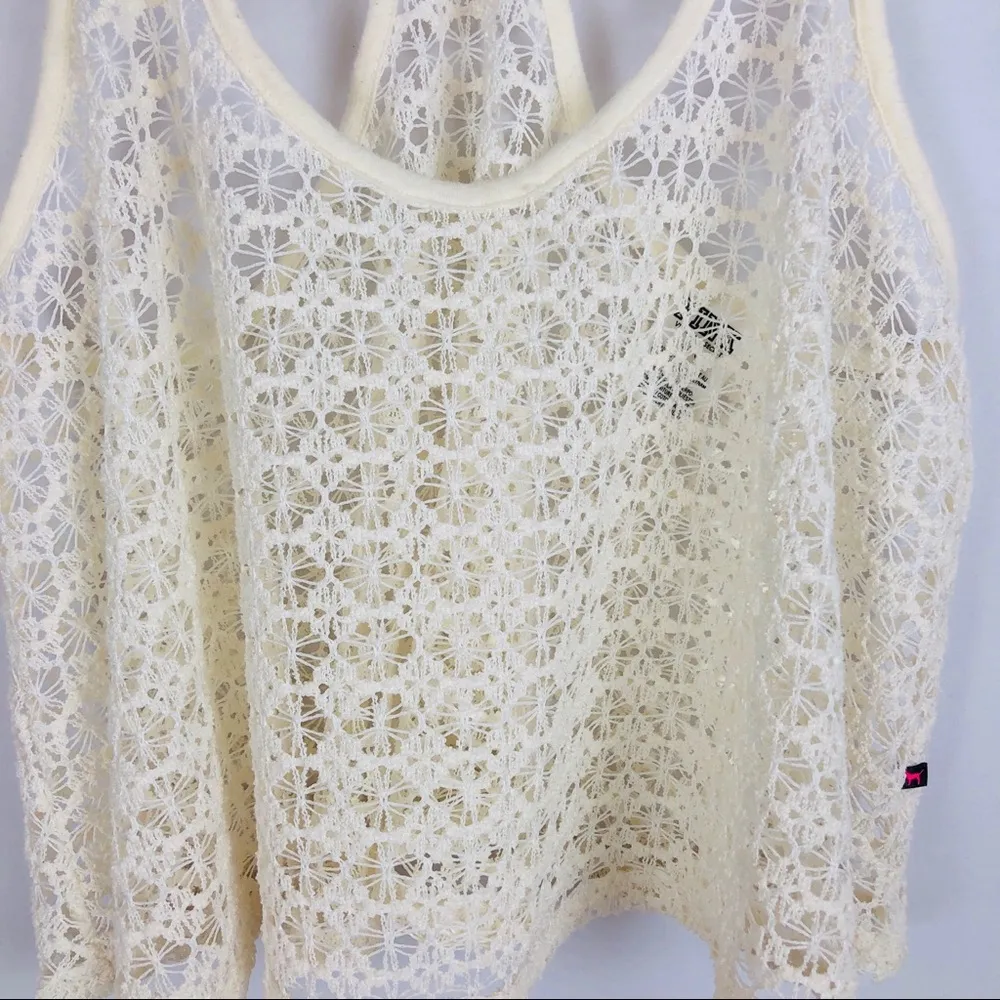 PINK VICTORIA’S SECRET | Off-White Crop Top - Image 3