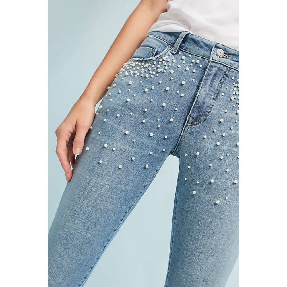 Pilcro Anthropologie Script Faux Pearl Embellished Blue Denim Skinny Jeans Sz 27 - Image 2