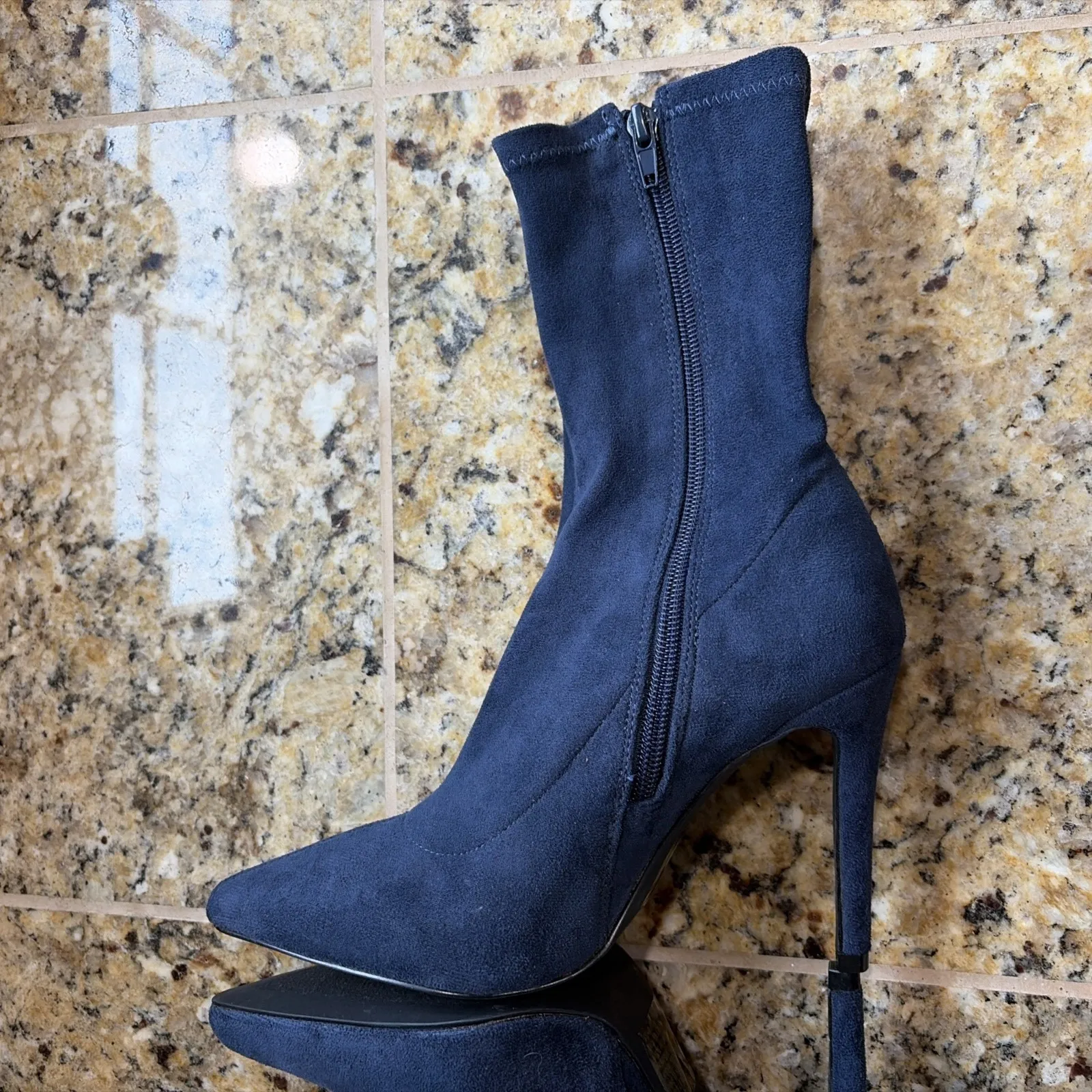 Shoe Dazzle Navy Blue SCARLETTE Faux Suede Heeled Booties Shoes Womens 6 - Image 3