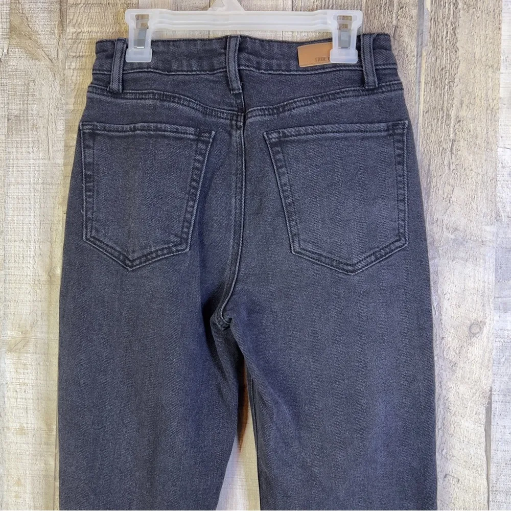 True Craft Size 5R Distressed Mom Jean Black Denim Skinny Leg with Holes… - Image 5