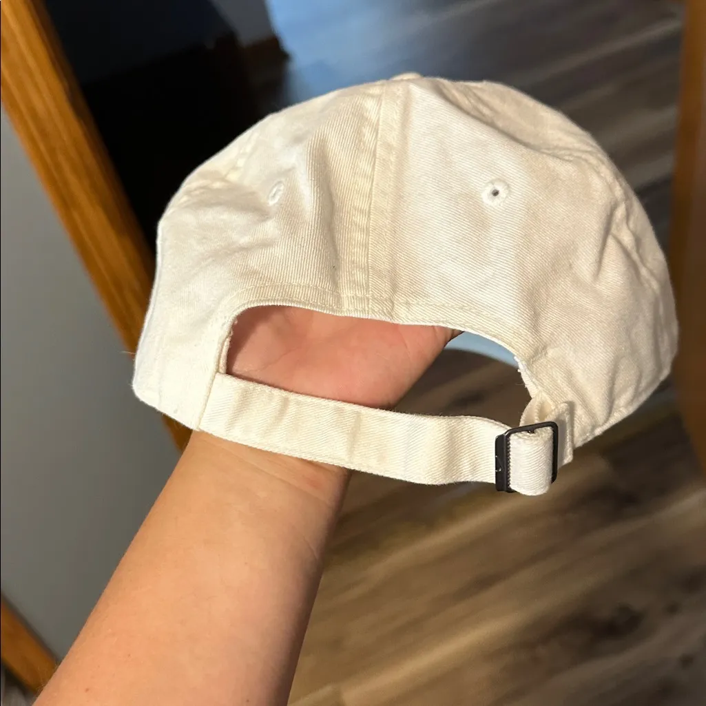 Nike Adjustable Cap with Black Logo - Image 4