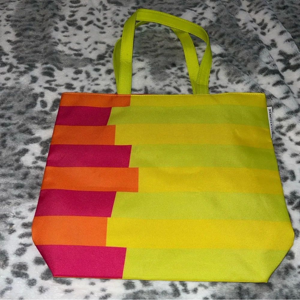 Clinique Tote Bag - Image 5